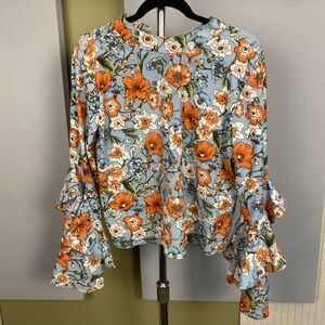 Cliche Long Sleeve Cropped Floral Print Top Size M Frilly Bell‎ sleeves